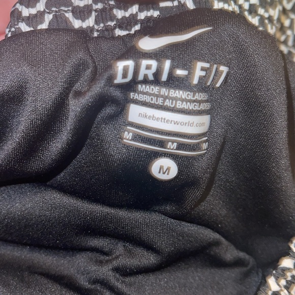 Nike Shorts - Picture 2 of 3